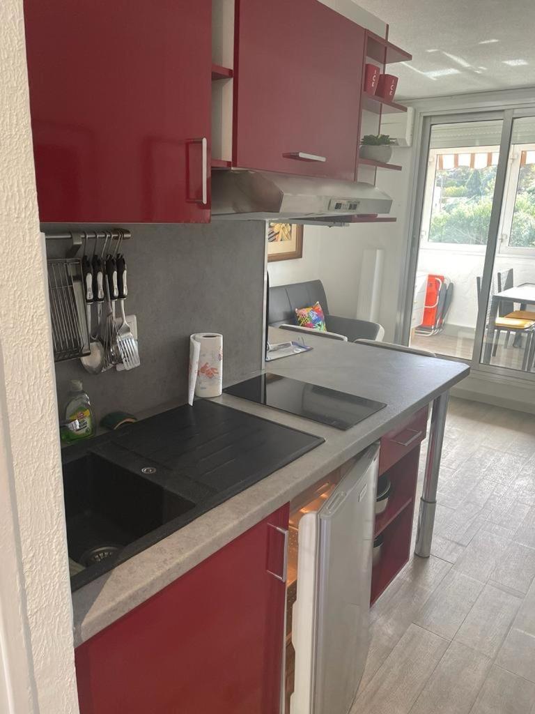 Entre St-Raphael Et St-Tropez. Studio Pieds Dans L'Eau, A Partir De 600 Euros/Semaine. Saint Aygulf Extérieur photo